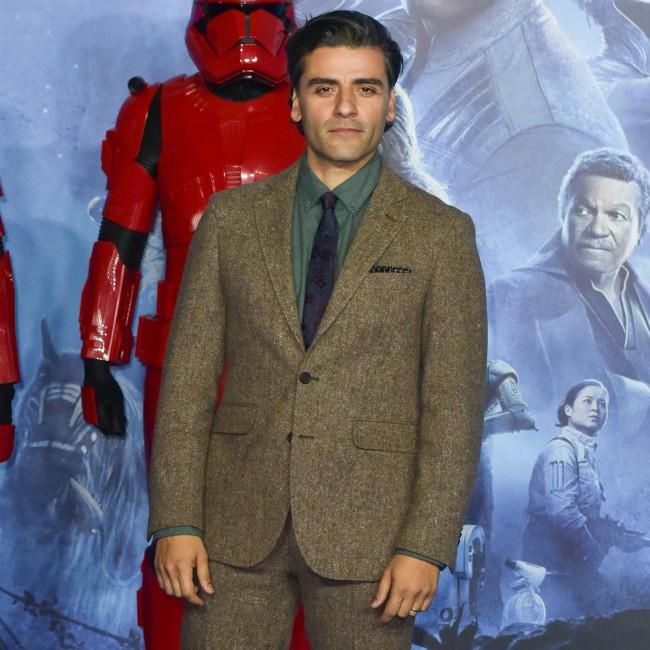 Oscar Isaac jokes he 'cried in the shower' over Star Wars criticism