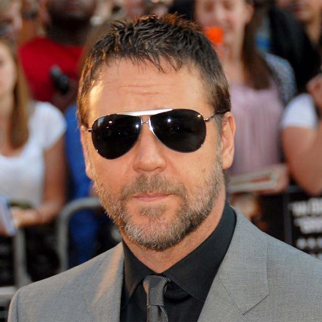 Russell Crowe's electric hair nearly ruined Gladiator speech