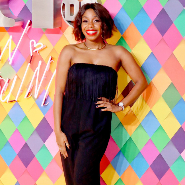 London Hughes to star in Hot Mess
