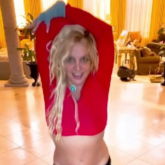 Britney Spears blasts idea of biopic about her life as she isn’t dead