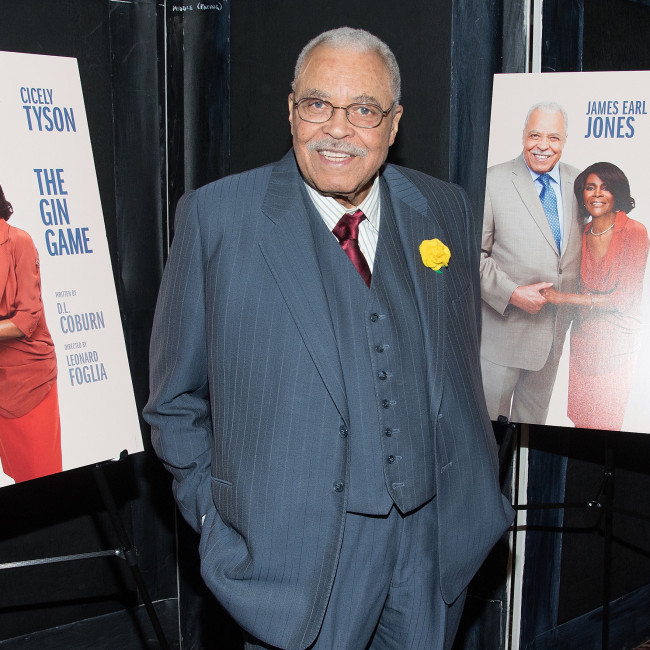 James Earl Jones to be honoured with a Broadway theatre light-dimming