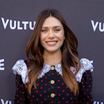 Elizabeth Olsen joins Julia Roberts in thriller Panic Carefully