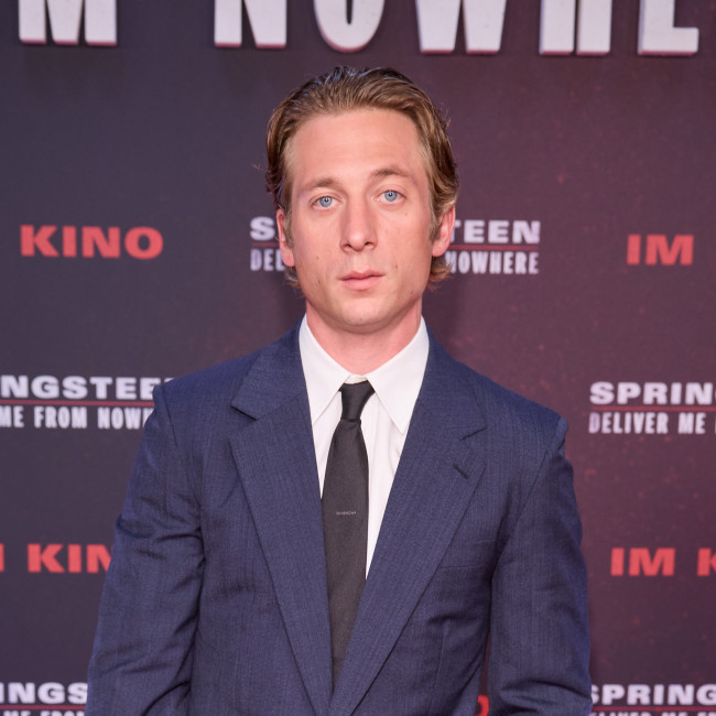 Scott Cooper hails Jeremy Allen White's 'intensity, vulnerability and humility'