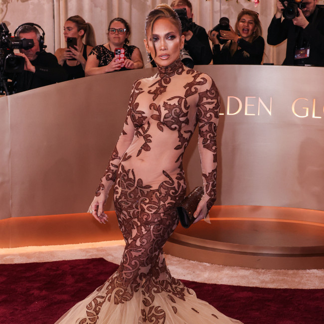 Betty Gilpin hails 'beautiful' Office Romance co-star Jennifer Lopez
