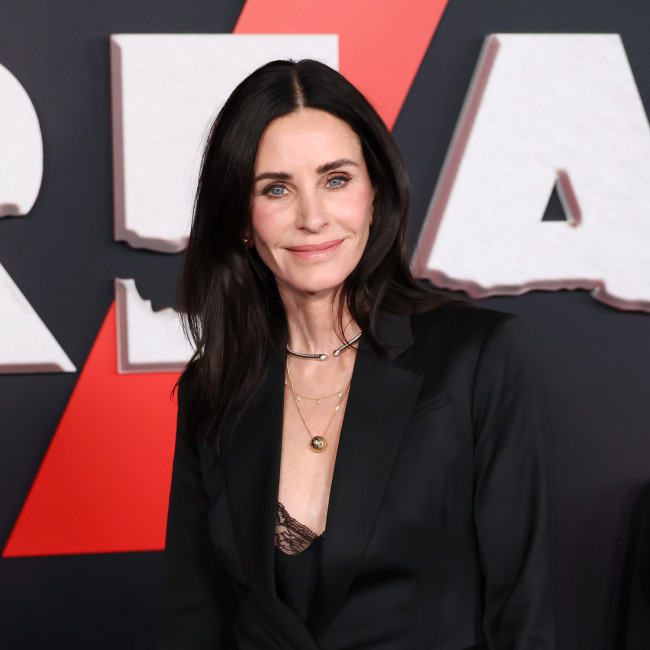 Courteney Cox game for directing Scream 8