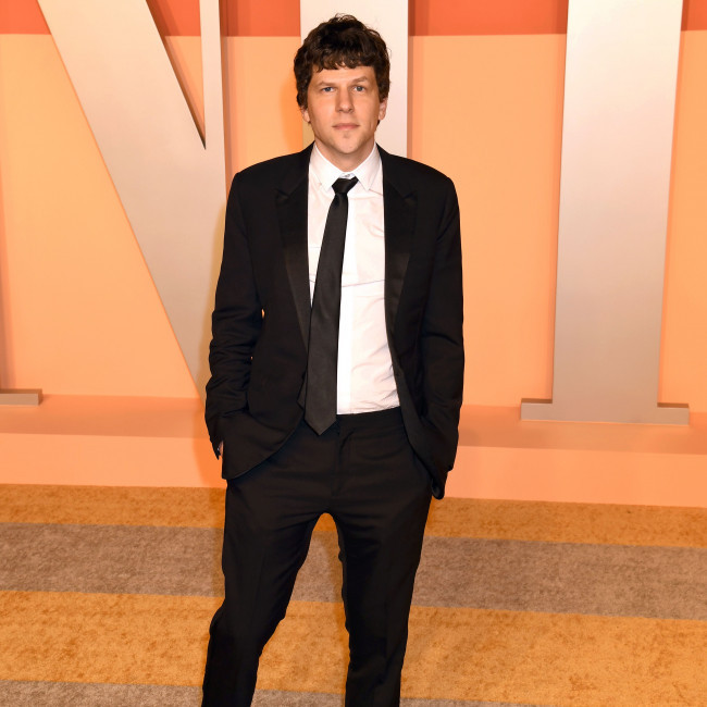 Jesse Eisenberg doesn't think about awards